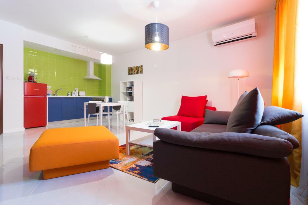 Pop Your Colors - Funky And Modern 1Bdr Apt By Flat Mаnager Plovdiv Exterior foto